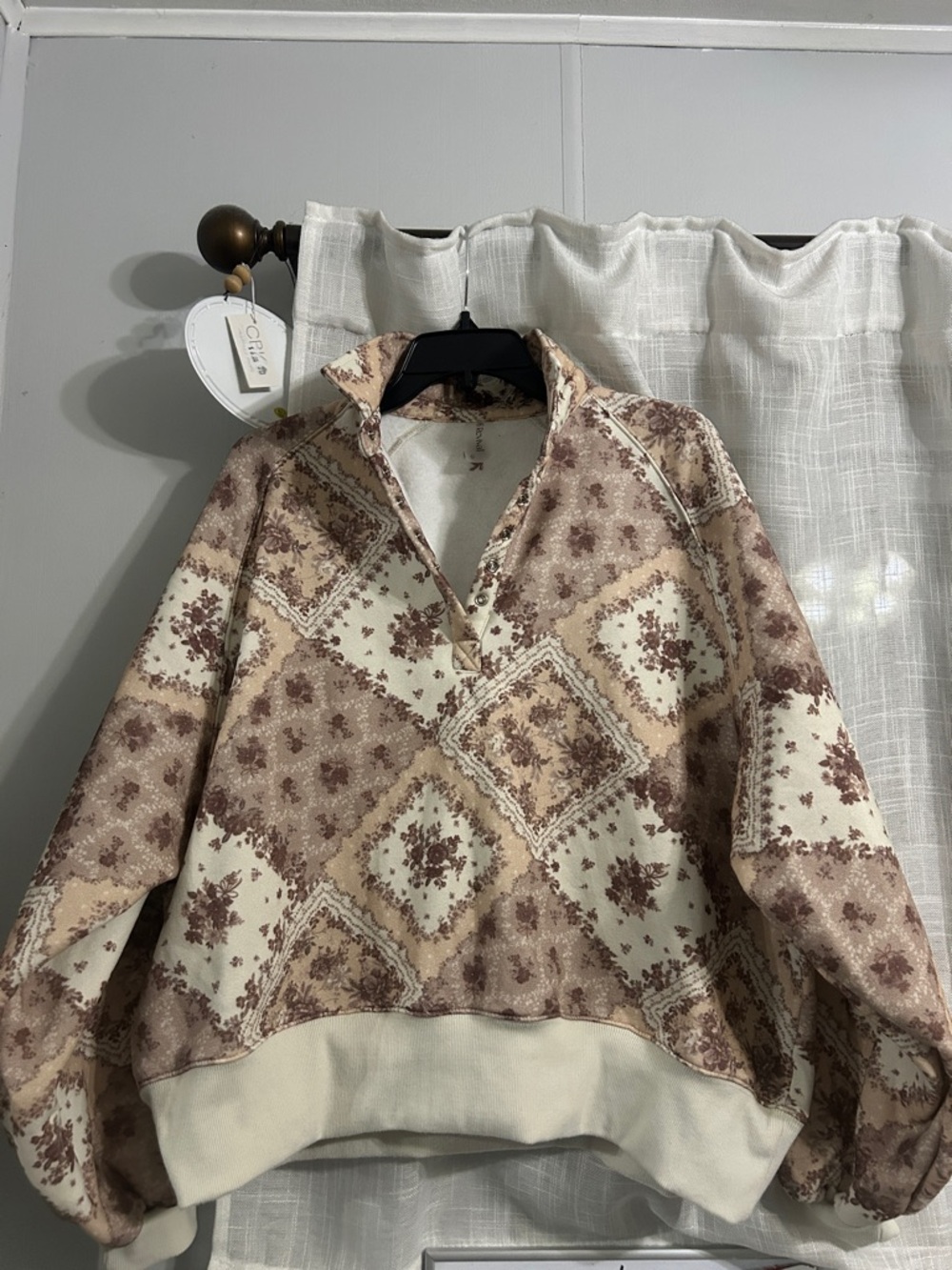 Altar'd State Patchwork Floral Half-Zip Pullover - Cream & Brown